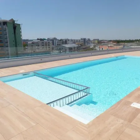Ideal Getaway Flat With Pool And Parking Apartment Bibione
